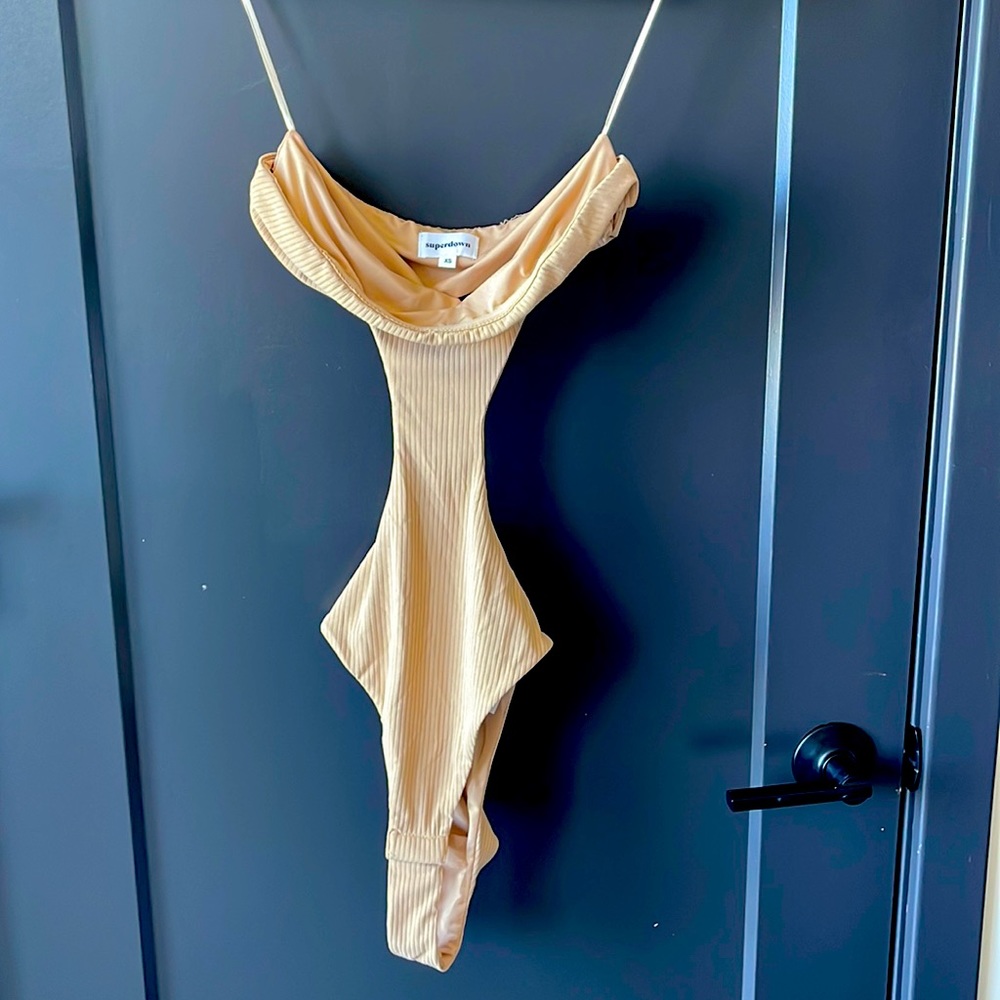 Cutout bodysuit